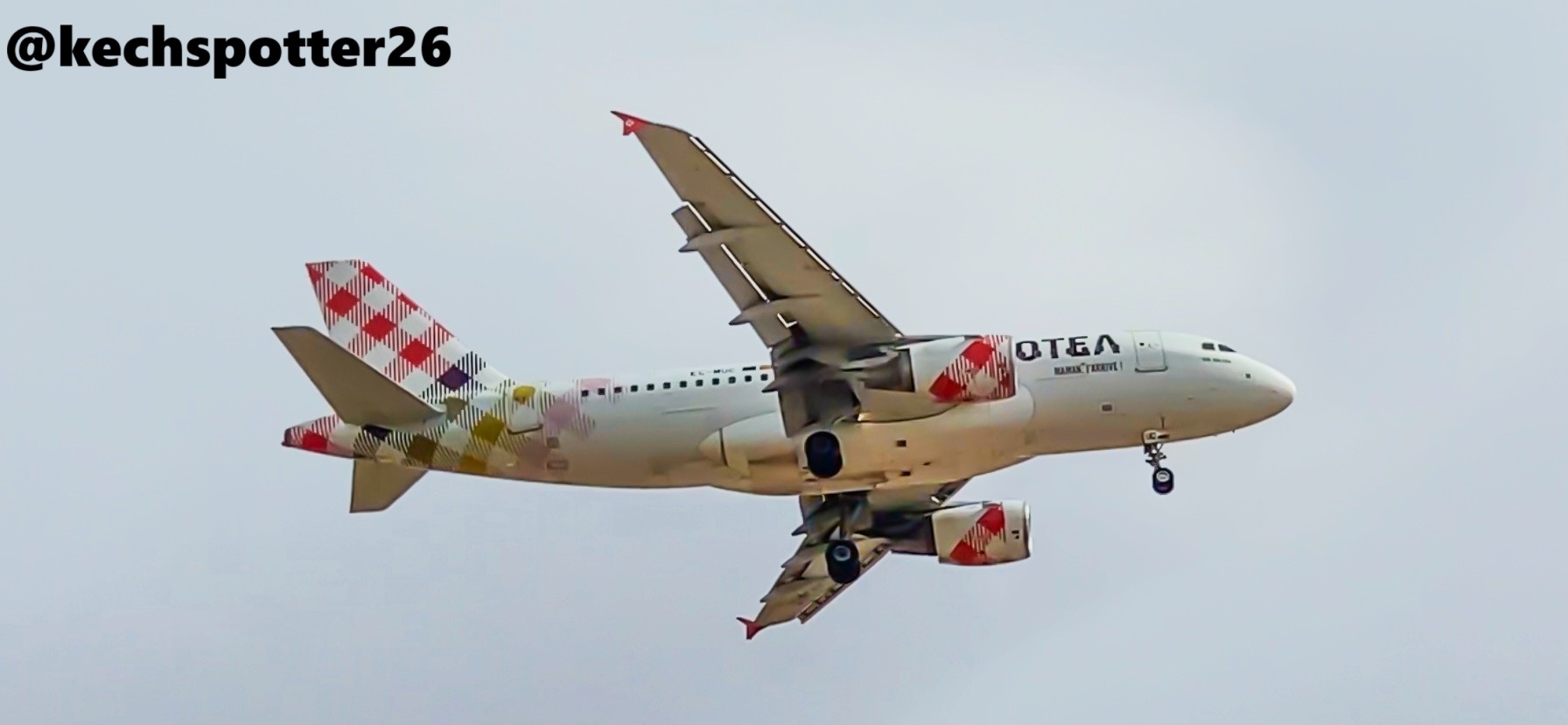 @kechspotter26 Volotea A319-100 pic