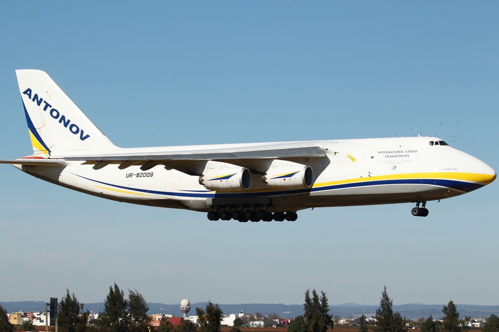 AN-124