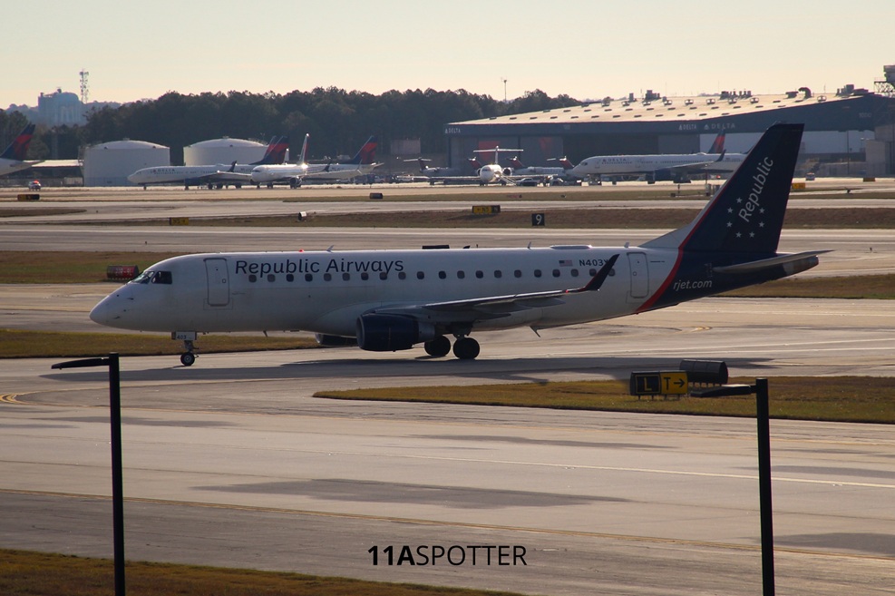 Embraer 175