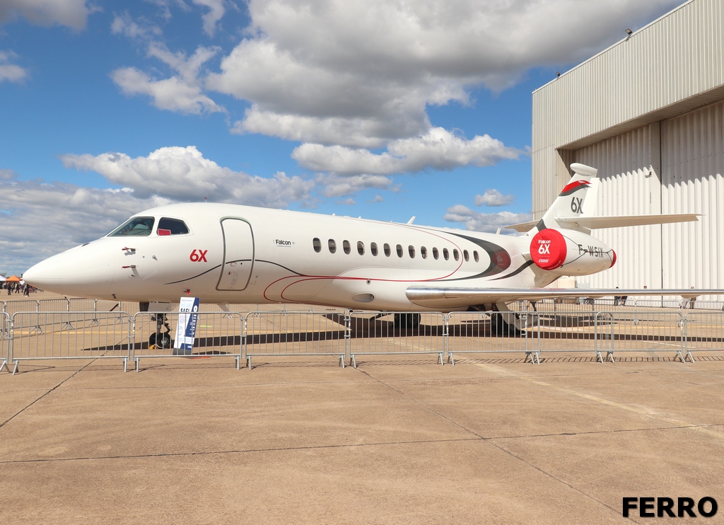 Dassault Falcon 6X